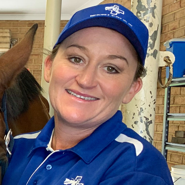 perth-equine-rebecca-caslick-1 image